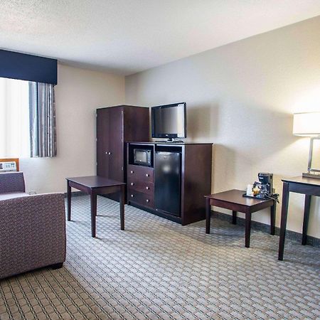 Quality Inn & Suites Ankeny-Des Moines Exterior photo