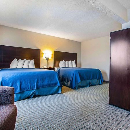 Quality Inn & Suites Ankeny-Des Moines Exterior photo