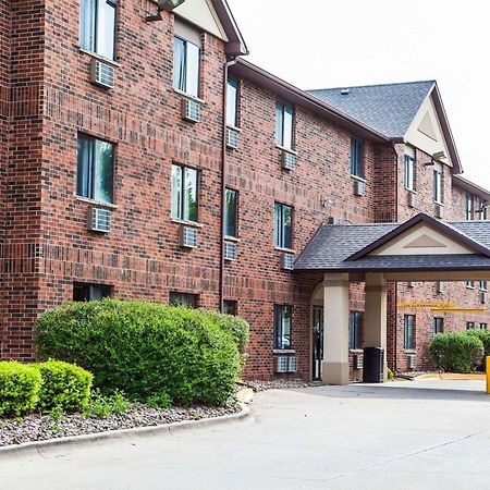 Quality Inn & Suites Ankeny-Des Moines Exterior photo